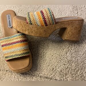 Steve Madden- Canary Platform Sandal